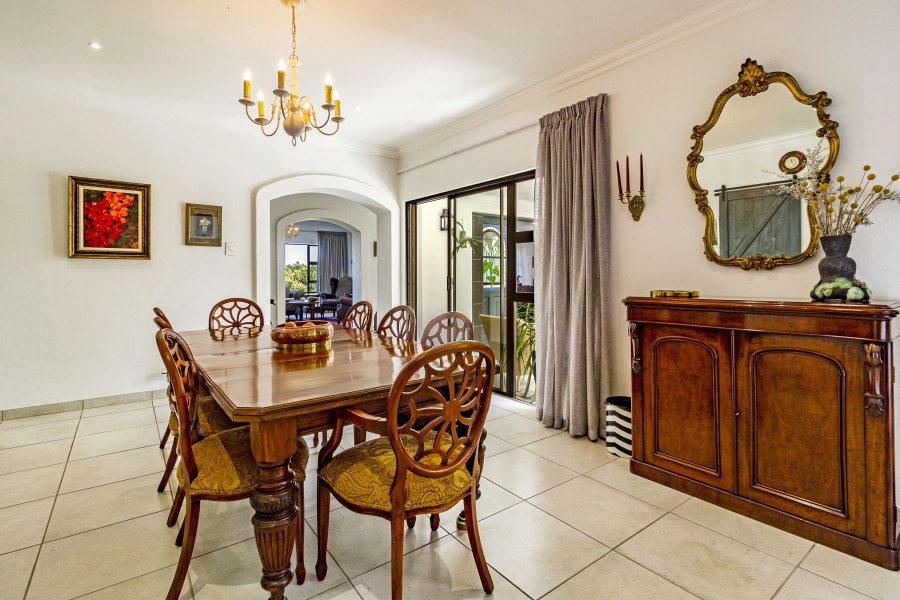 6 Bedroom Property for Sale in La Concorde Western Cape